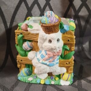 Easter decor ceramic basket/ planter bunny picket fence flowers (020625B)